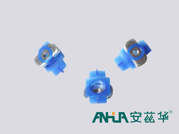 光伏塑翼螺母